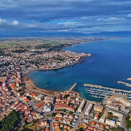 Rallye Hotel L' Escala Εξωτερικό φωτογραφία