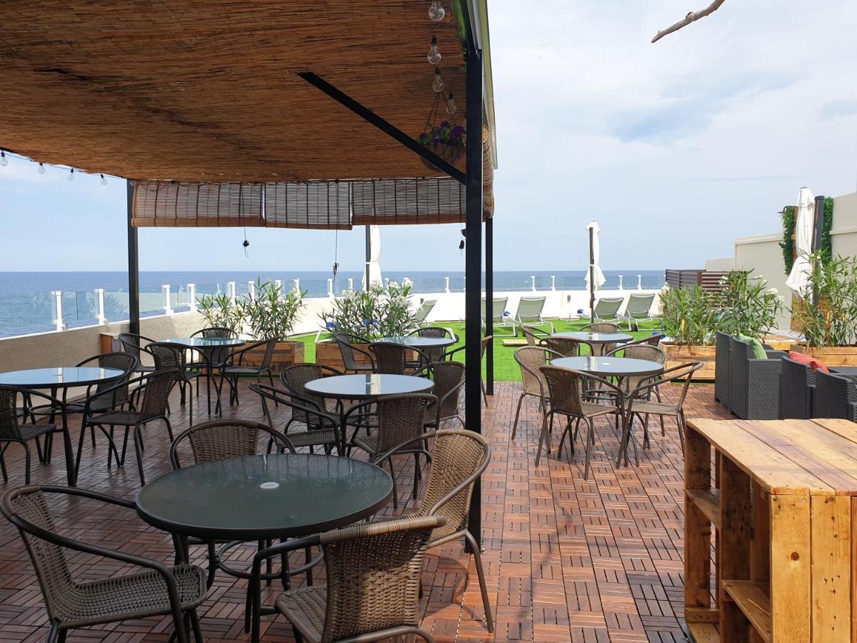 Rallye Hotel L' Escala Εξωτερικό φωτογραφία