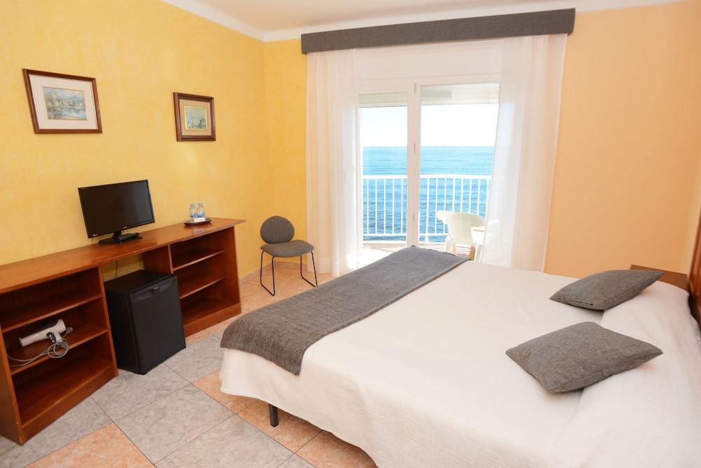 Rallye Hotel L' Escala Εξωτερικό φωτογραφία