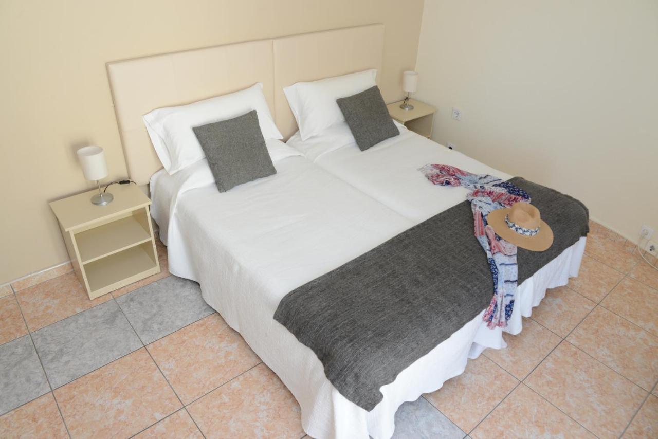 Rallye Hotel L' Escala Εξωτερικό φωτογραφία