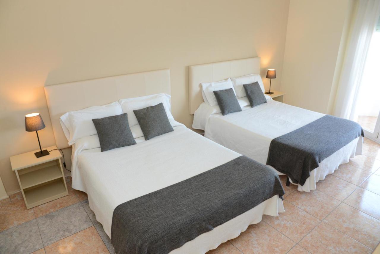 Rallye Hotel L' Escala Εξωτερικό φωτογραφία